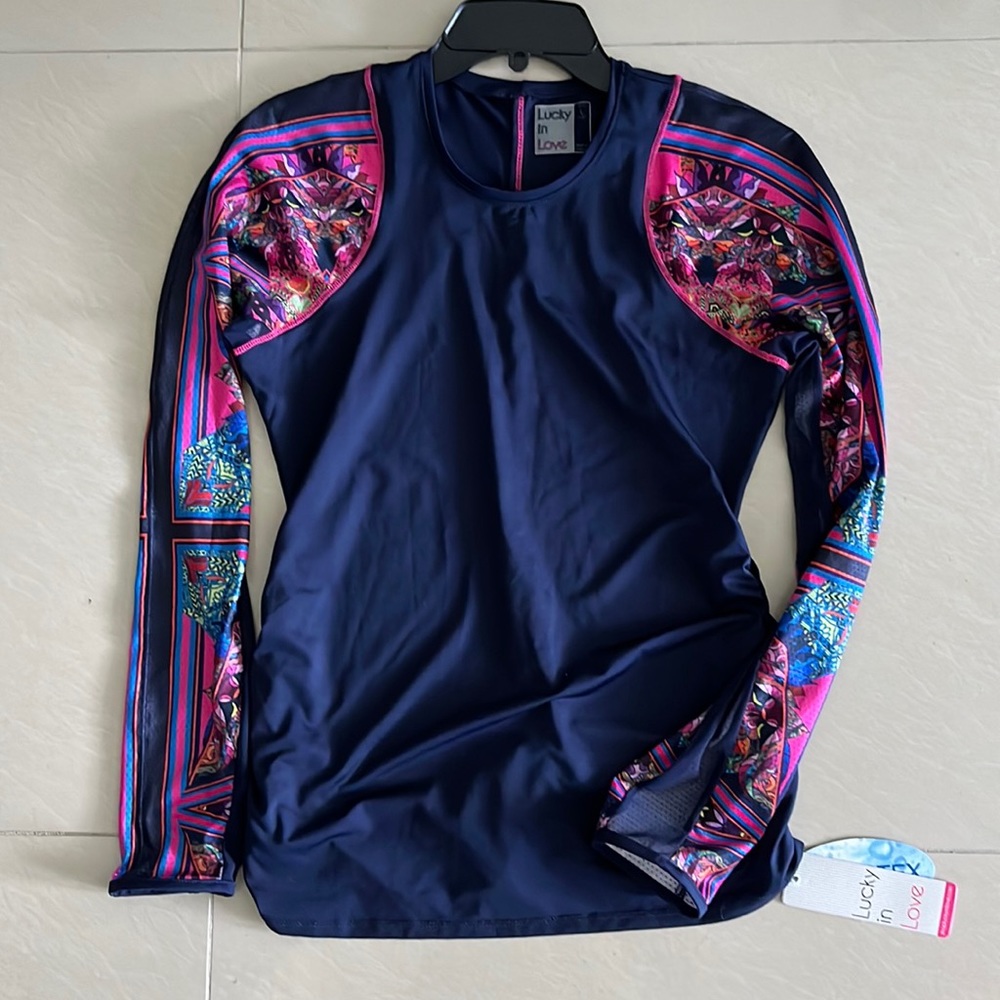 Lucky In Love Pickleball and Tennis Sports Tee NWT